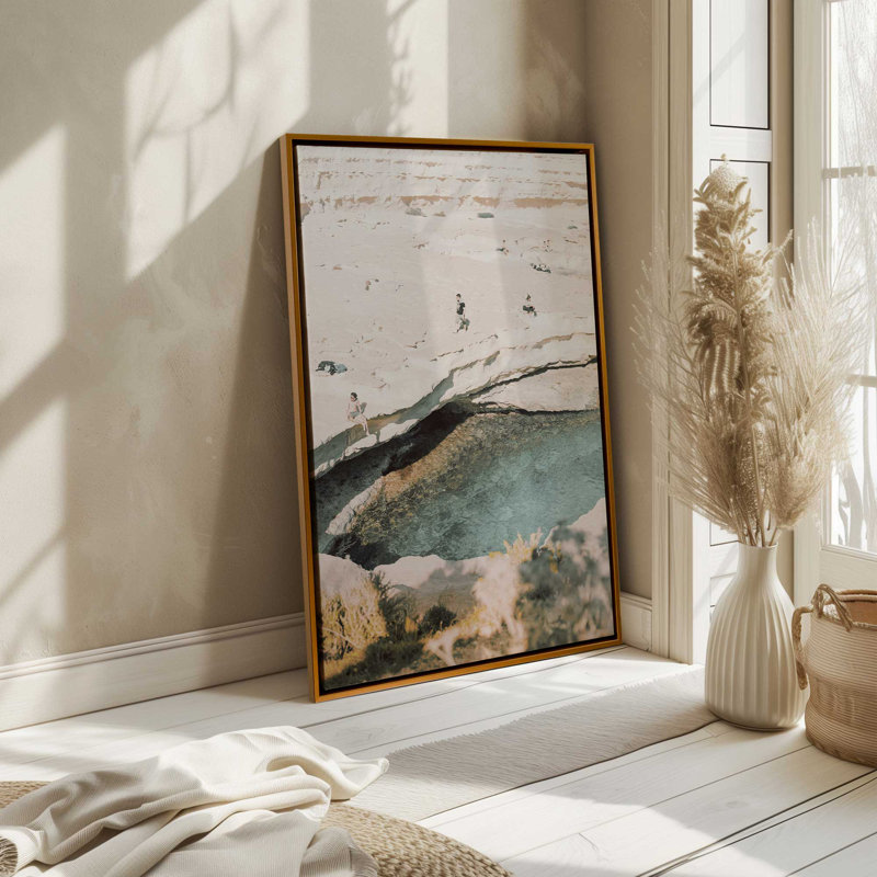 «Serenity by the Cove», reproduction sur toile, Cadre américain en érable flottant, H 30,75 po x l 20,75 po x P 1,75 po