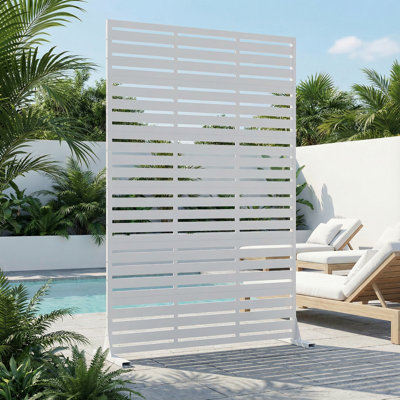 Outdoor Metal Privacy Screen