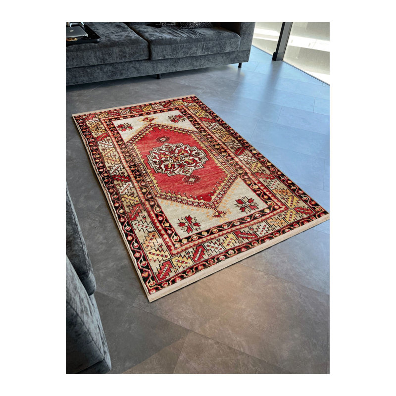Tapis décoratif rétro beige à motif décoratif traditionnel et motif lavable à la machine