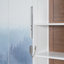 Lit escamotable blanc double avec armoire de rangement, étagères ouvertes et port USB, grand canapé-lit mural gain de place