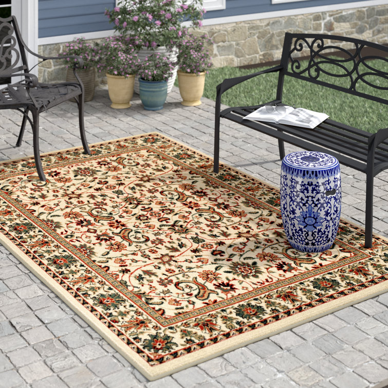 Kuhn Floral Indoor / Outdoor Rug