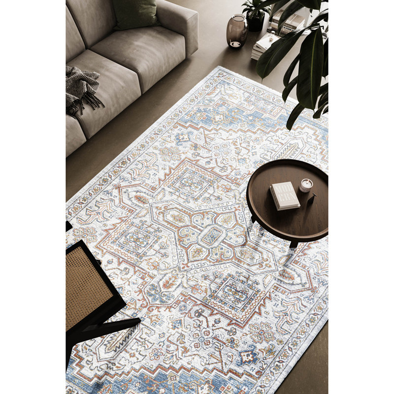 Tapis en viscose bleu, ivoire et beige Eden, Rectangle 5 pi 3 po x 7 pi 6 po