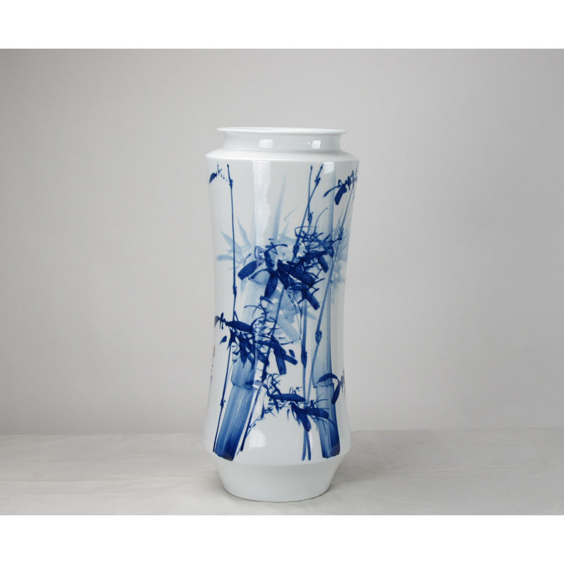 Vase en porcelaine bleue et blanche