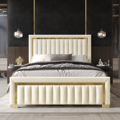 Lyn Upholstered Panel Bed by Mercer41