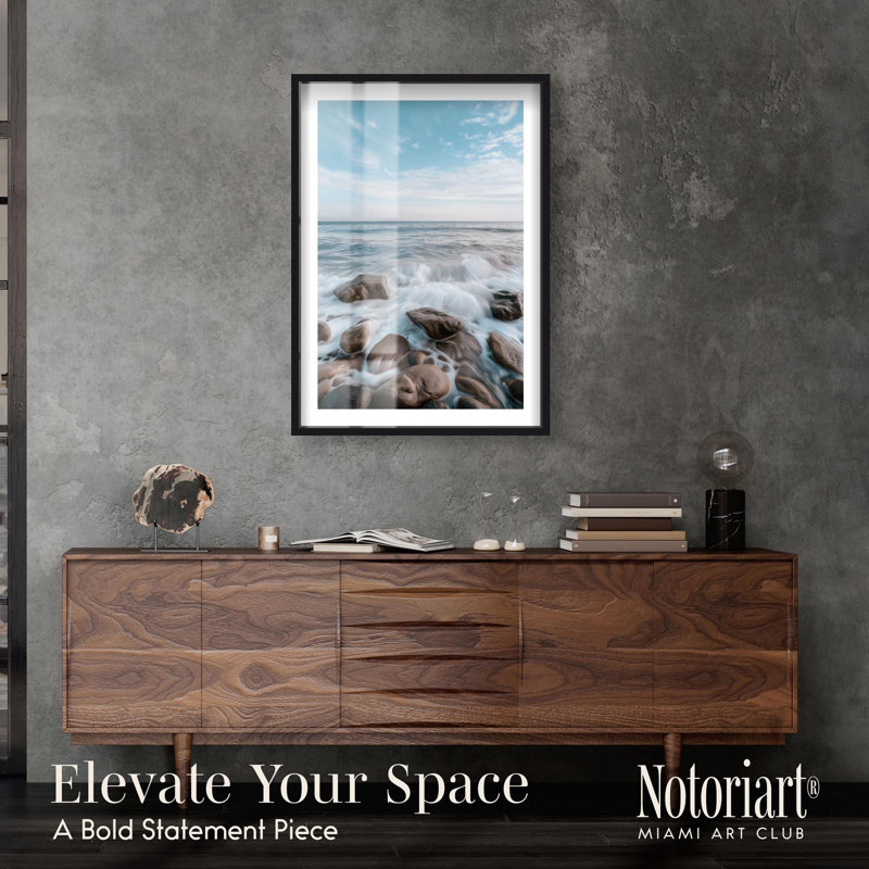 «Rocky Beach Dynamics Shadowbox Print Coastal Art Prints» par Notoriart, H 37 po x l 25 po, Noir