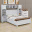 Lit en bois avec armoire et tablette tout-en-un-782369303