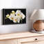 Fleurs fraîches d'orchidées blanches sur toile-100705023