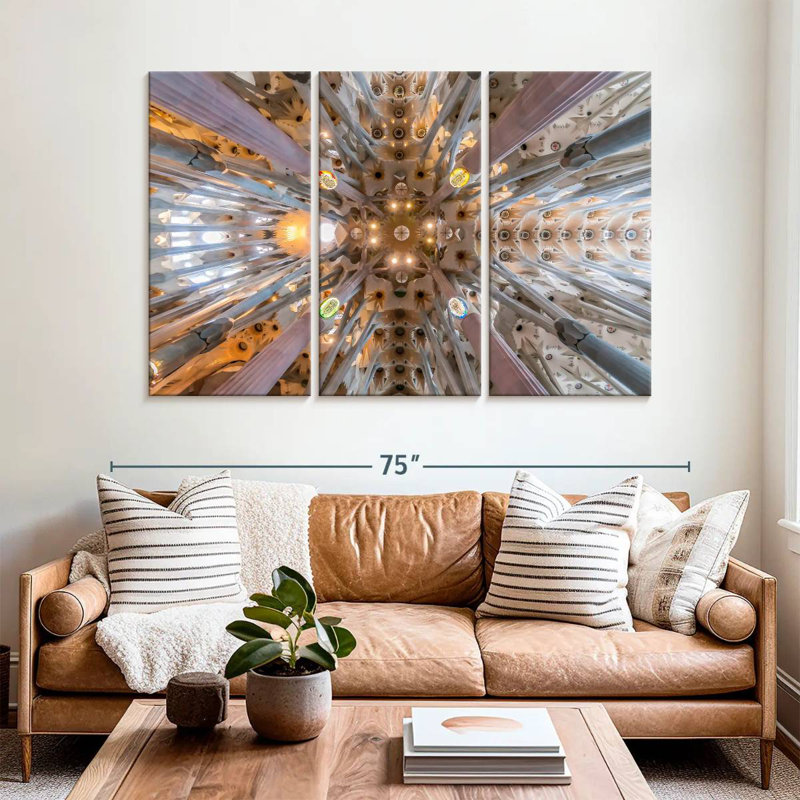 Lilie La Sagrada Familia, plafond I, H 42 po x l 65 po