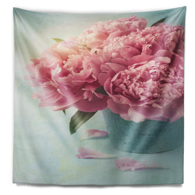 Pivoine floral rose en vase tapisserie