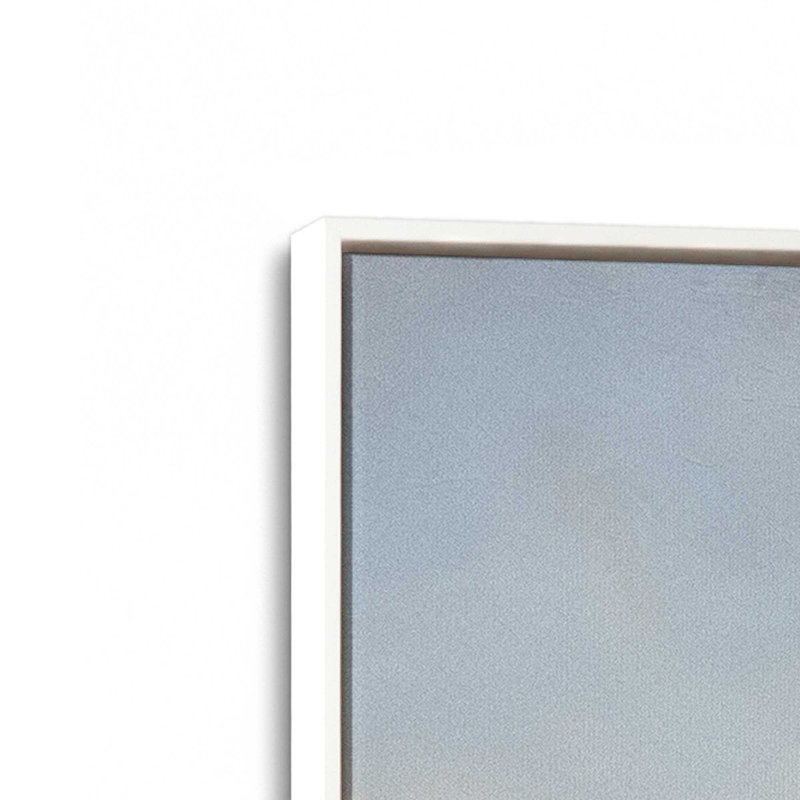 Nimbus Dream I, toile roulée, Cadre flottant blanc opaque, H 18,75 po x l 12,75 po x P 1,75 po