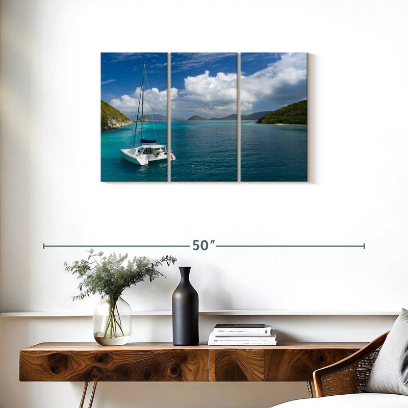 Yacht à Lovango Cay, H 20 po x l 33 po