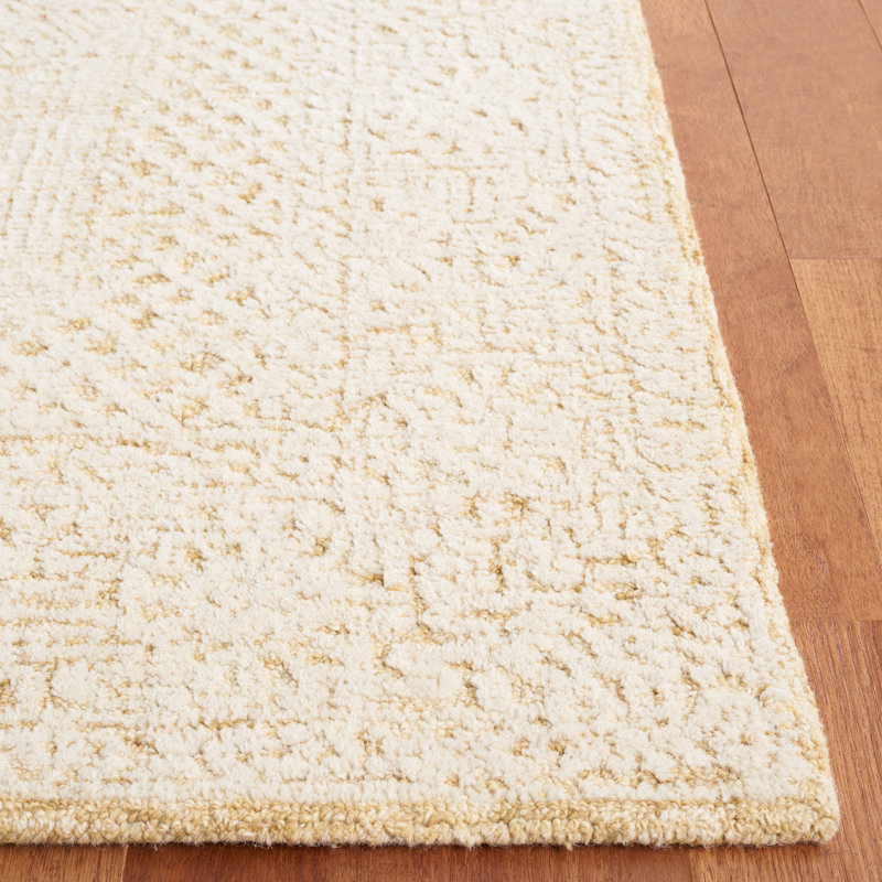 Creger Textural Hand Tufted Wool Cotton Oriental Rug in Gold/Ivory, Rectangle 5' x 8'