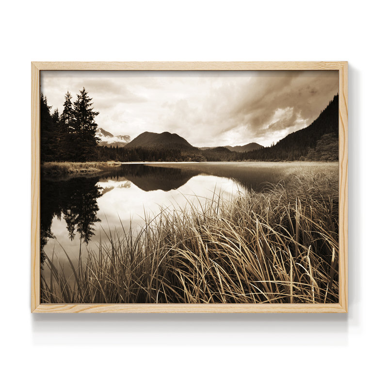 Calm Lake - reproduction encadrée - réarmable, Naturel, H 22 po x l 28 po