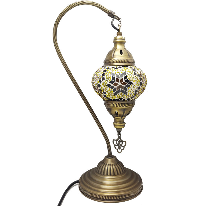 Bonanno Metal Arched Lamp, Gold