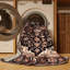 Tapis brun lavable à la machine-411819304