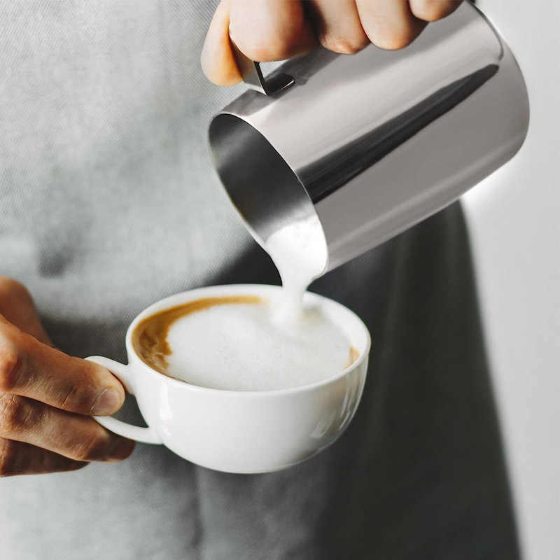 20 oz Silver Stainless Steel Milk Frothing Pitcher