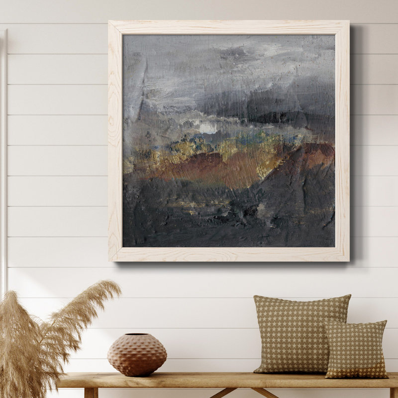 «Mountains In The Mist I», toile encadrée de qualité supérieure - prête à être accrochée, H 17 po x l 17 po x P 1 po