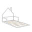 Lit simple en bois avec tête de lit en forme de maison-114344403