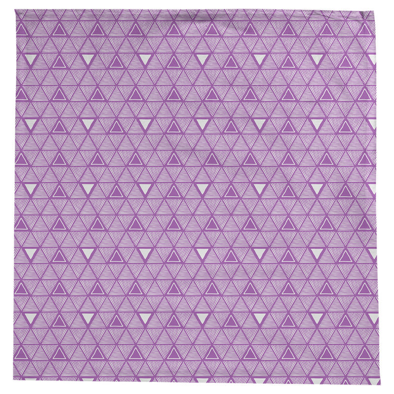 Classic Hand Drawn Triangles Tablecloth, Violet/white