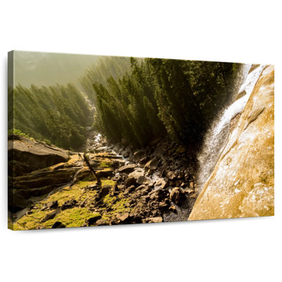 Alvord Yosemite Rocky River