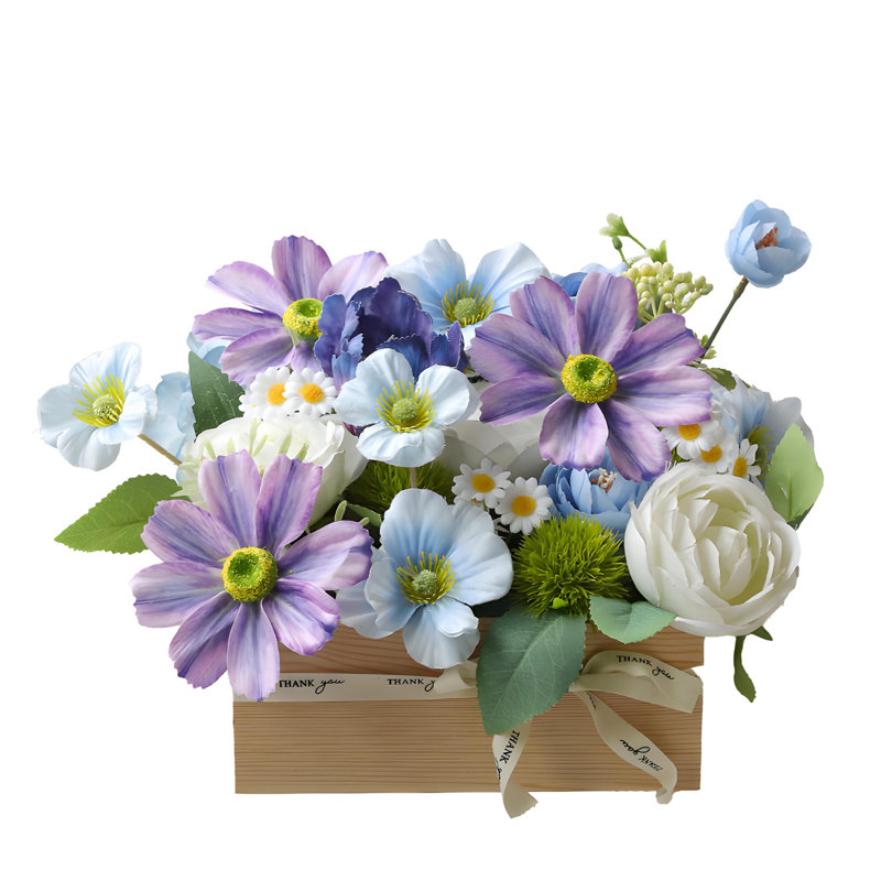Ornements de fleurs simulées