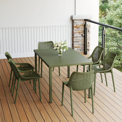 6-Person Outdoor Rectangular Dining Set