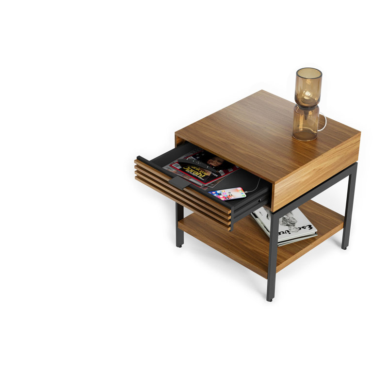 Table de bout avec rangement Cora, Noyer naturel