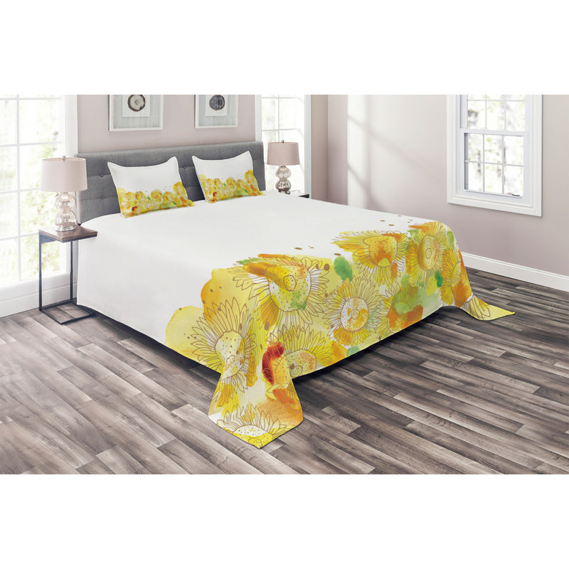 Floral Farmhouse / Country Polyester Coverlet, King Bedspread + 2 Shams
