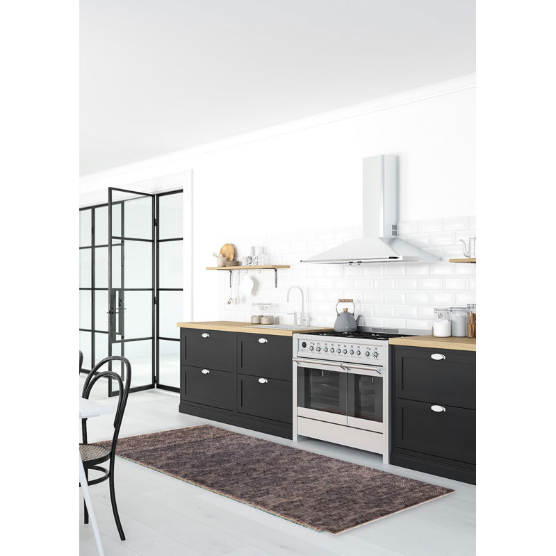 Tapis noir Heritage Héritage 2 pi 8 po x 22 pi 0 po