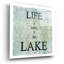 «Life Is Better At The Lake» par Lightbox Journal, art mural en verre acrylique-998358019