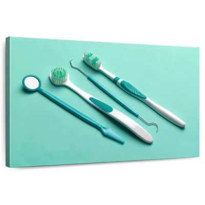 Alcaraz Green Dental Hygiene Tools