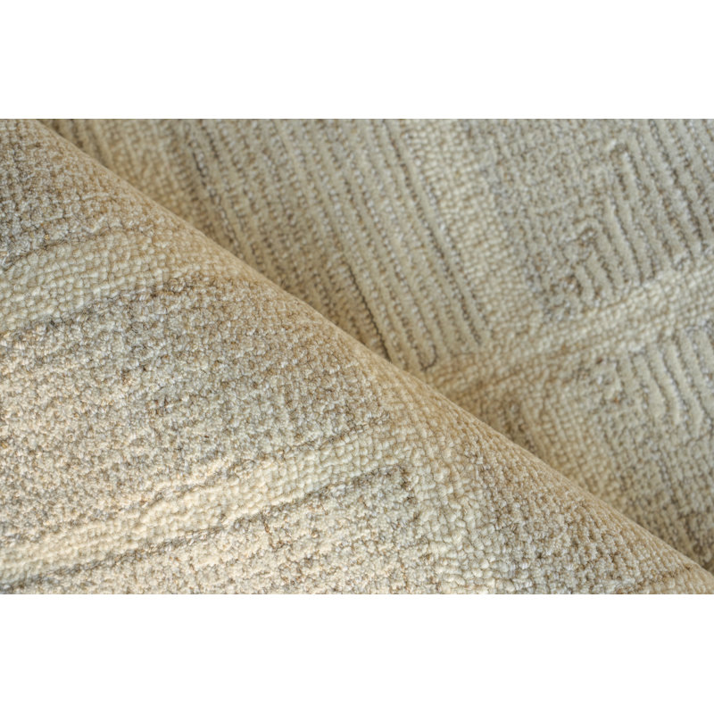 Maddox hand-tufted New Zealand Wool Ivory Area Rug, Light Beige/Ivory, Rectangle 6' x 9'