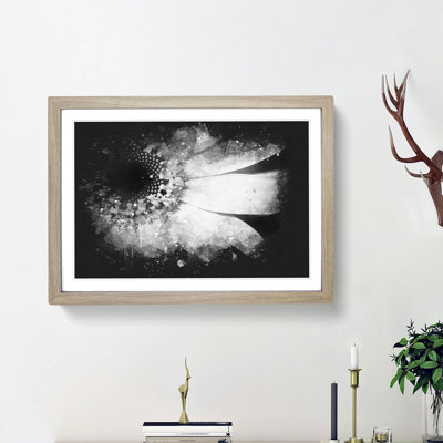 Pretty Flower - Picture Frame Graphic Art Print