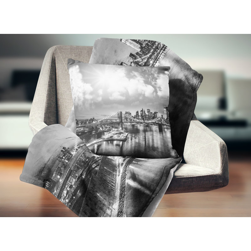 Housse et insert de coussin Cityscape, 18 po x 18 po, Coussin décoratif