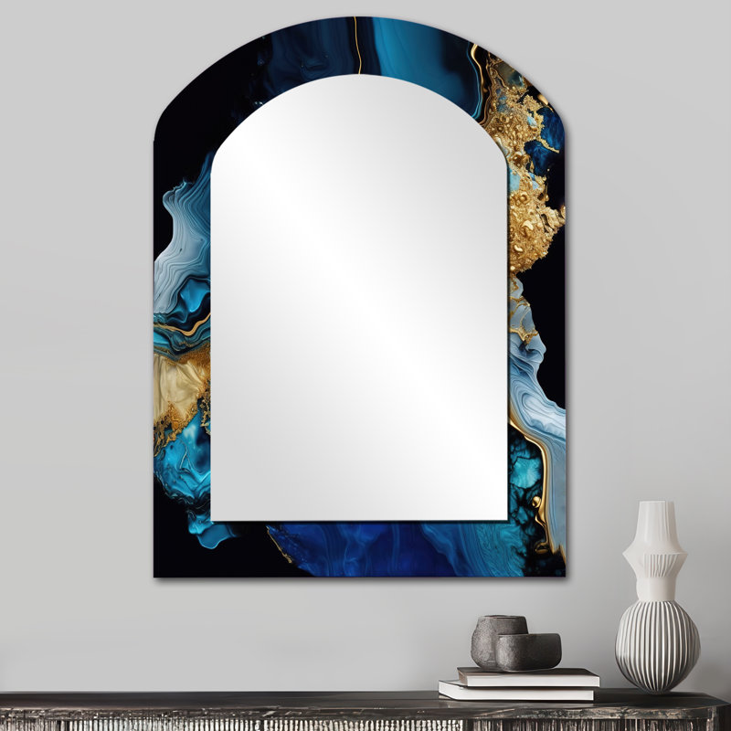Abstrait géode dorée et bleue abstraite - grand miroir mural arqué sur métal, 34 po x 25 po