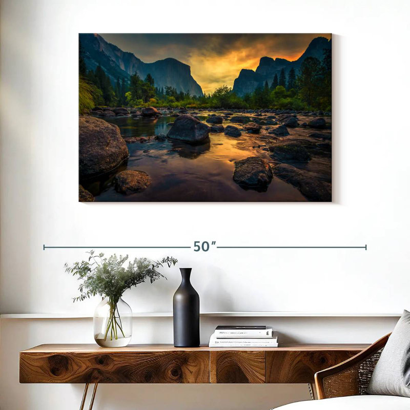 Alvord Sunrise At Yosemite Park, H 26 po x l 39 po