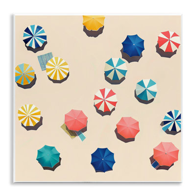 Art mural, "Coastal Retreat Umbrellas" par YASHNA