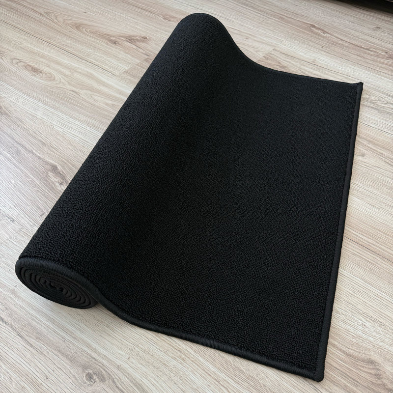 Tapis noir antidérapant sur mesure à profil bas, Tapis de couloir 2 pi 2 po x 6 pi