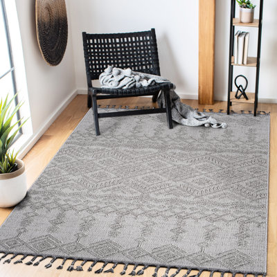 Loom & 8X10 Area Rug, White/White, Traditional Style, Stain , Non-Shedding, Safe For And Pets, Easy Maintenance, Medium Pile Enhances Home Interior, Pet-, , Carpet