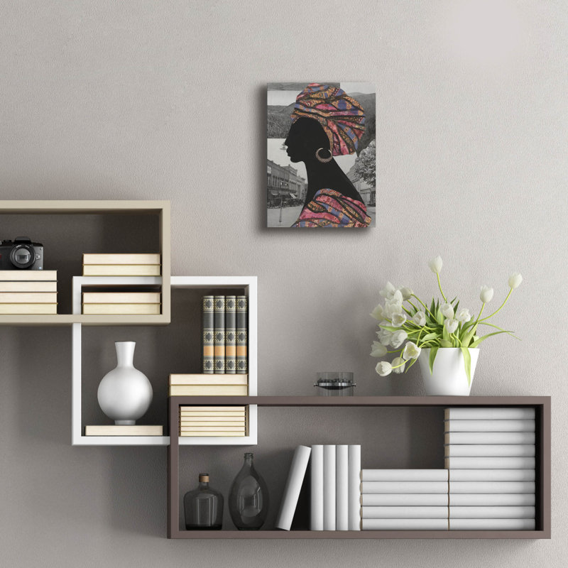 «Timeless Elegance 1» par Coco Good, art mural en verre acrylique, H 16 po x l 12 po x P 0,13 po