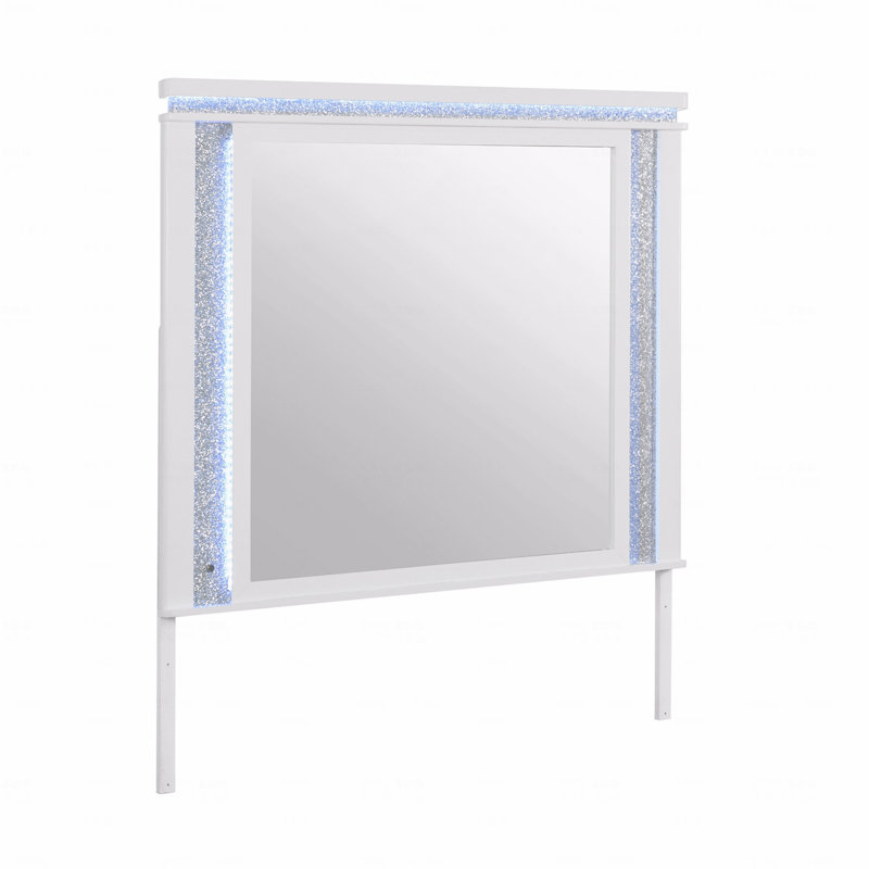 Basic Modern Accent Mirror, For Home Decoration