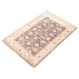 Tapis décoratif Ivoire en laine noué à la main de conception unique 4 pi 1 po x 5 pi 11 po Dhaksha New Age