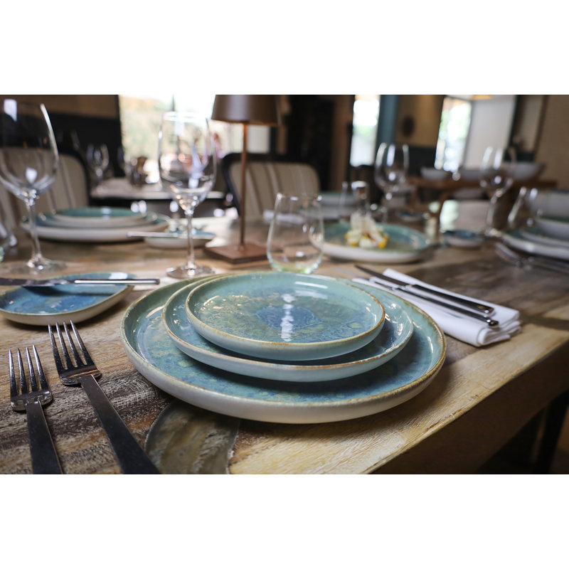 Yuki Piece Stoneware Dinnerware Set - Service for 4