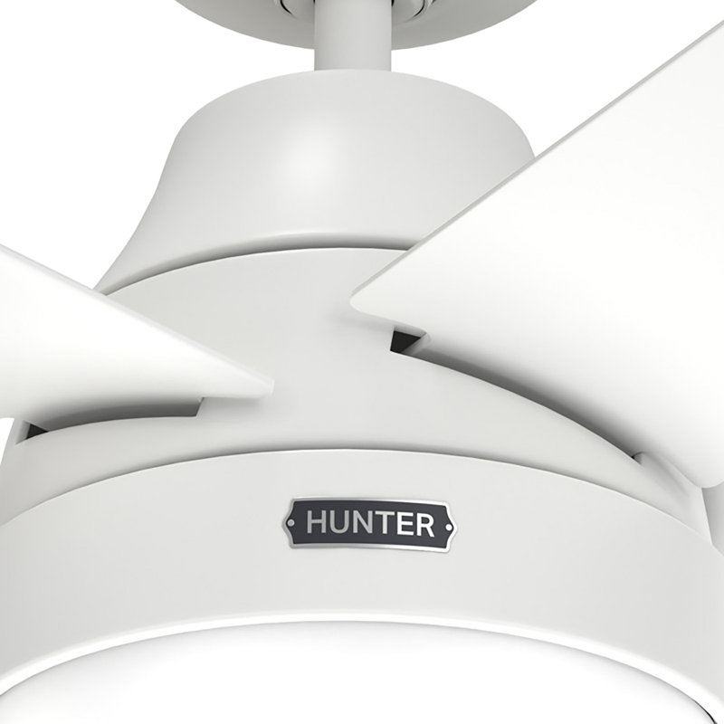 Ventilateur de plafond Hunter Aerodyne Wi-Fi ENERGY STAR® de 132 cm (52 ​​po) avec kit d'éclairage DEL et télécommande portative