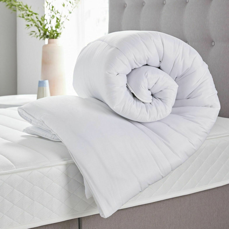 Hollowfiber 15 Quilted Warm Duvet Winter Tog, Super King