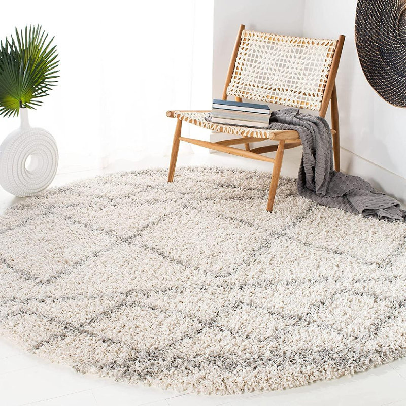 Mckamey Pro Lux Shag 400 Performance Geometric Rug, Round 5'1"