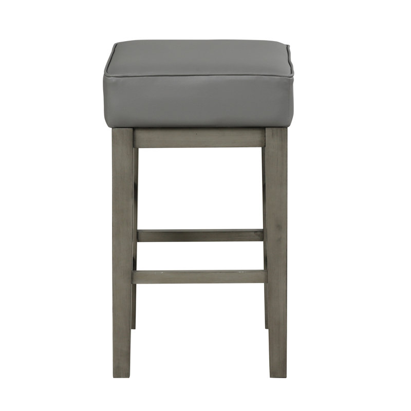Ensemble de 2 tabourets de comptoir de 24 po en similicuir gris transitionnel, structure en bois au fini gris antique
