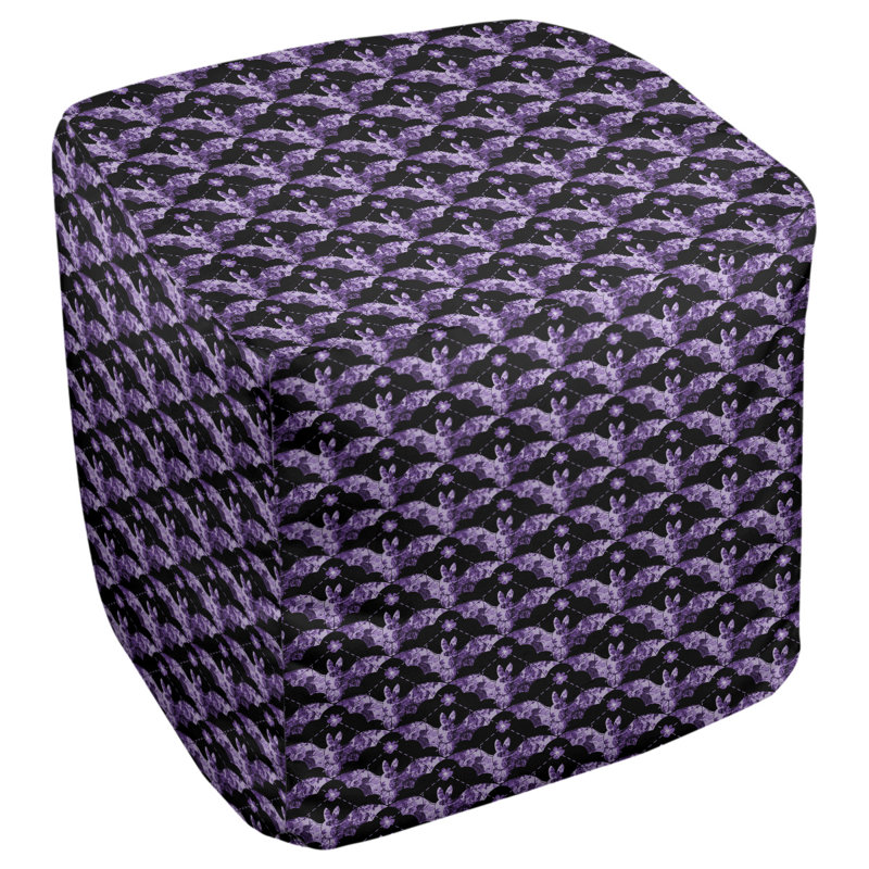 Repose-pieds cube à roussettes Leffel, H 14,5 po x L 87 po x P 13 po, Noir / mauve