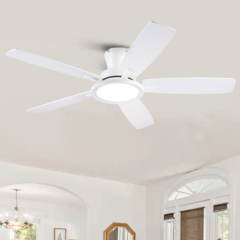 Ventilateur de plafond encastré moderne de 52 po avec lumières et télécommande, réversible et 5 pales à double face, Blanc