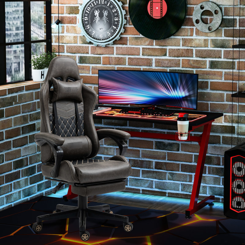 Fauteuil de jeu en cuir brun avec repose-pieds réglable, soutien lombaire, siège ergonomique de style course en cuir, rembourrage